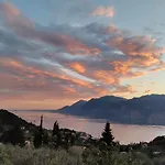 Aurora Μαλτσεζίνε